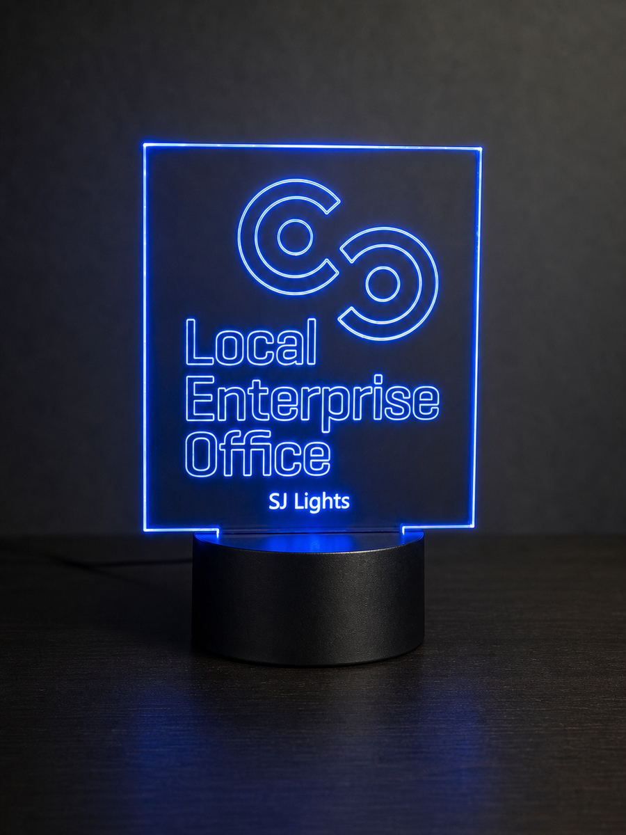 Custom LED lightboard — beauty studio